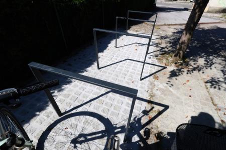 NOVA STOJALA ZA KOLESA 07 FOTO LJUBO VUKELIČ